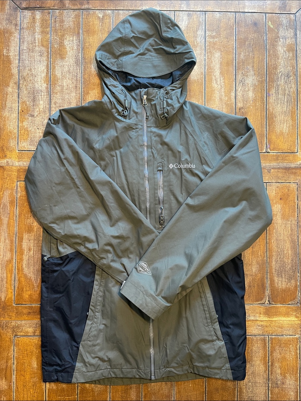 Columbia Men's Olive Green and Black Hooded Rain Jacket